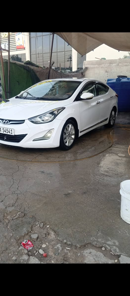 السلام عليكم الحلال الجديد لبيع الموديل 15 خليجي فول مواصفات جاهزة لخير محرك كير حدادية تايرات باتري جديد حادثه بس باب صبغ بي فقط فقط والباقي على الفحص المكان حله حي الزهراء السعر با127 وبيه مجال كلش بصيط الشراي يتصل ***********
