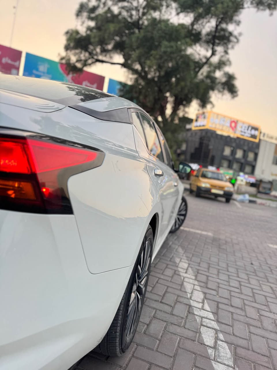 السلام عليكم 
للبيع نيسان التيما 
موديل 2025
مواصفات sv داخل بيجي  
حادث تبديل جاملغ مرفق بالصور 
رقم بغداد 
مكان كربلاء
السعر177 قفل 
للاستفسار اكثر*********** كربلاء, العراق
