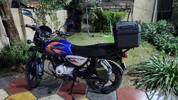 بوكسر 2022 مرقم تحويل ثاني يوم
دراجه مجفته جديد نظيفه ما بيها اي نقص 
سعر مليونين و200
***********
