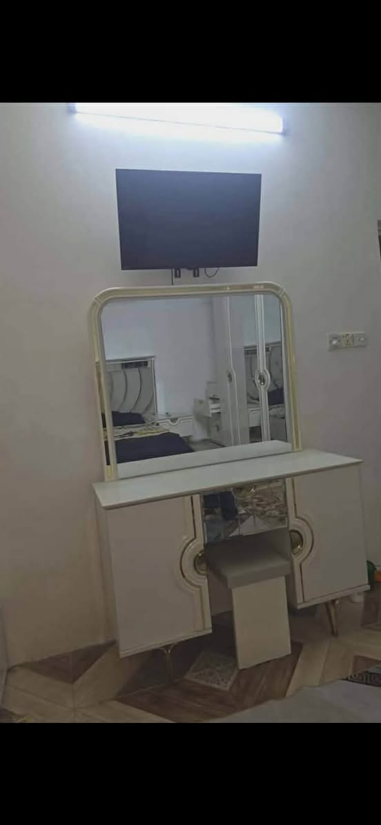 سلام عليكم ورحمة 👋
أخوأن موجوده غرفه للبيع 
اي ضرر مابيها تركيه 9 قطعع نضيفه كلش
أستعمالها اقل شهرين ماخذينها مليونين ونص
اريدها 800 قفل يشهد الله بيع مستعجل 
عنوان ديوانيه حي الفرات دوشك وياها جديد ضغط هم اريده ب100 فدوه لحد يكسر بسعره


**إذا كنت صاحب هذا الإعلان وتريد حذفه لأي سبب، رجاءا أرسل رسالة إلى الدعم الفني**