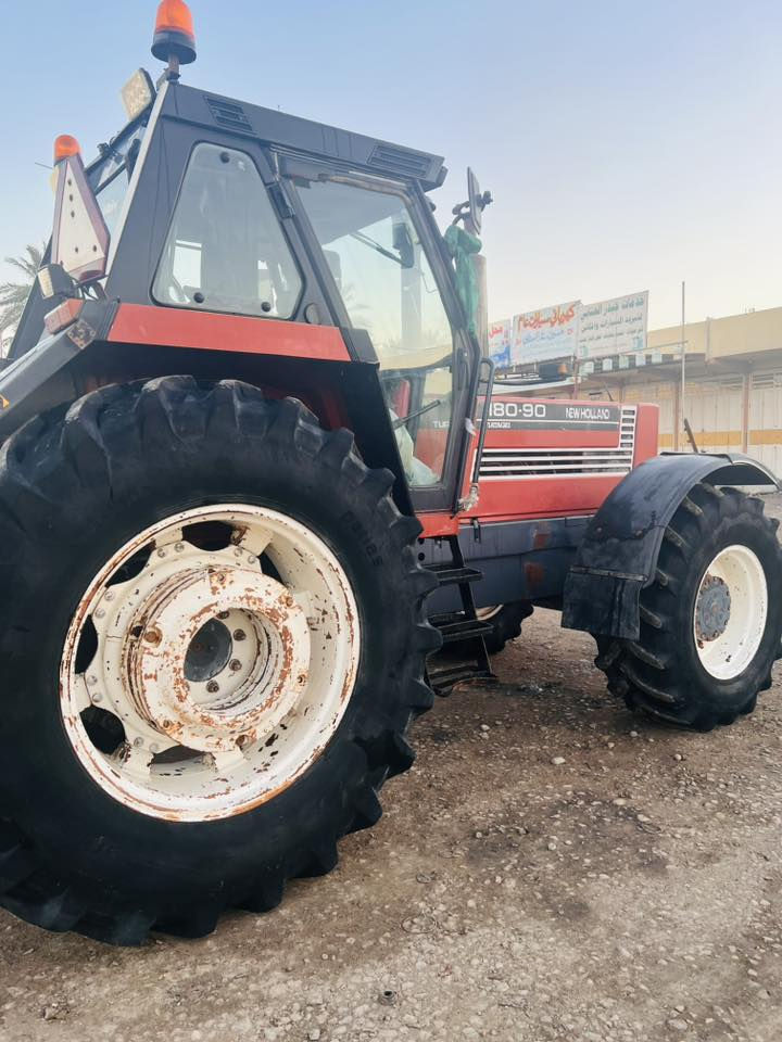 فيات 180 مواصفات للبيع مكينه جاهزه للاستفسار ***********
