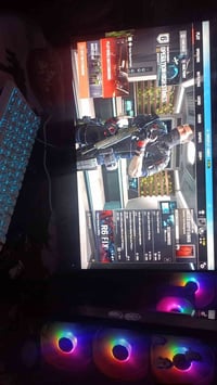 للبيع ( ادمن وافق بشرفك) البيسي استعمال كلش قليل يعني اخذتها لعبت بيها...