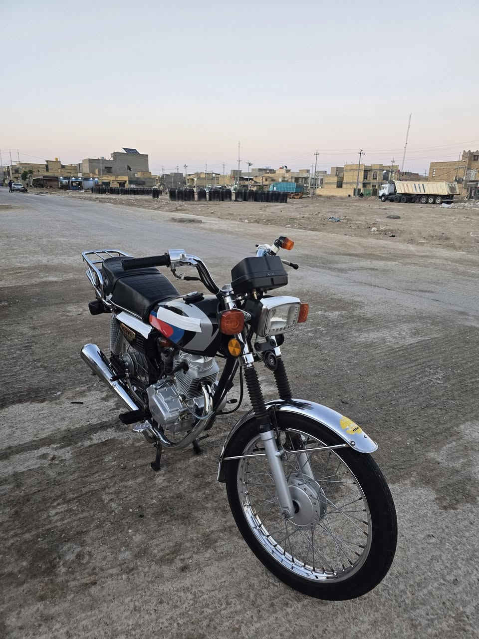 سلام عليكم نامه  موديل 24 وراق سكنر دراجه حلوه كهربيات كله شغاله.      رقمي *********** مكاني كوت خاجيه شارع ٤٠
