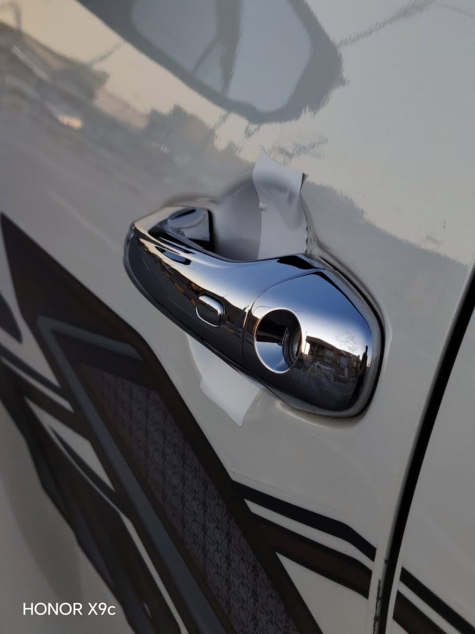 للبيع هايلوكس 
موديل 21
فور ويل كير اتو 
مكفول كالفه عامه 
سعودي وكله عبدالطيف جميل فول مواصفات 
بصمه باب بصمه تشغيل 
تبريد قطعتين كشنات تبريد
شاشه حساسات رقم شمالي باسمي تريد تحويل تريد وكله ماشيه  50 الف 
مكان سياره واسط نعمانيه 
للاستفسار اتصال على رقم ***********
