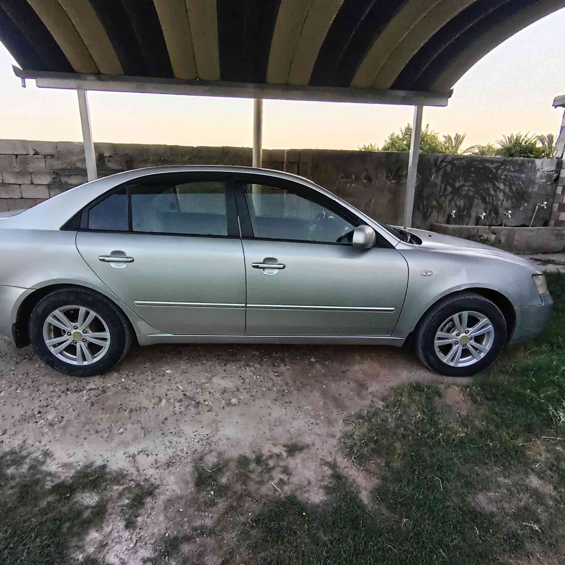 سياره سوناتا موديل ٢٠٠٨ وارد خليجي سياره مكفوله من الضربه والصبغ رقم صلاح الدين خصوصي السعر 110 وبيه مجال قليل استفسار أكثر عن السياره الاتصال على الرقم ***********
