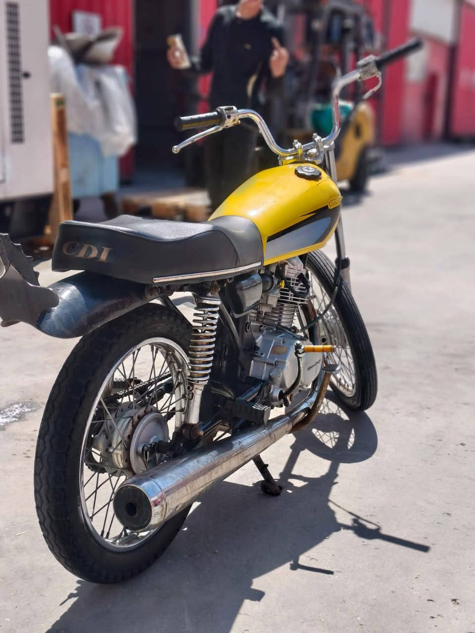 سلام عليكم دراجه البيع كلك السعر (450) وبيه مجال قليل  البصره  رقم ***********  رجاء 
المؤ شراي لا يتصل  :  واني مكلف بل نشر
