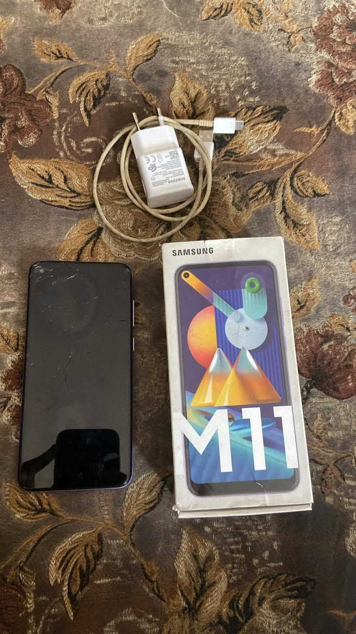 ‏
￼السلام عليكم جهاز m11 ￼ للبيع جهاز جديد كل شيء ما فيه ما بدل بي شيء وجع من إيدي وانكسر اللمس  وياه شاحنته الأصليه وتارتونتا السعر قيم وأخذ بس بحض وبخت مكاني بغداد البلديات


**إذا كنت صاحب هذا الإعلان وتريد حذفه لأي سبب، رجاءا أرسل رسالة إلى الدعم الفني**