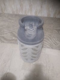 للبيع دبت غاز بلاستك للاستفسار 07744940517مكاني بغداد جديد