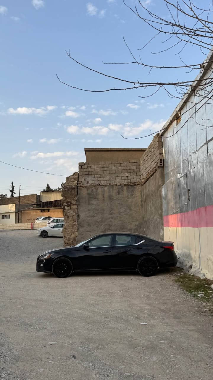 Altima 2021 sv
ڕەنگی ڕەش
بێ بۆیاخ (clean title )
بە زەمانی فەحس و سۆنەر
ماوەی ڕۆشت 65000km
گێڕو مەکینەی بەشەرت
کامل جوانکاری بۆ کراوە
سەنەوی بە ناوی خۆمەوەیە
سعر:155$ معامەلە
رقم: ***********
سيارة نيسان التيما 
كلين 
بشرط فحص صبغ/ محرك/كير/تحويل /غرامات
سعر:155$ مجال بصيط
رقم: *********** السليمانية, العراق
