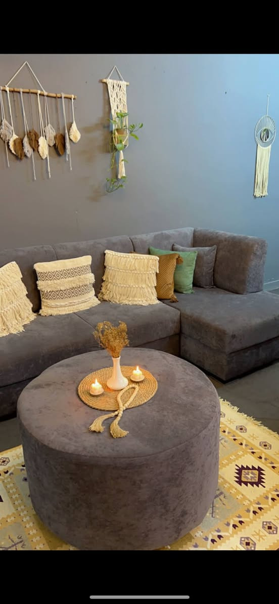 ديوان هو طبله تفصال نضيف 
ميز كهوه


**إذا كنت صاحب هذا الإعلان وتريد حذفه لأي سبب، رجاءا أرسل رسالة إلى الدعم الفني**