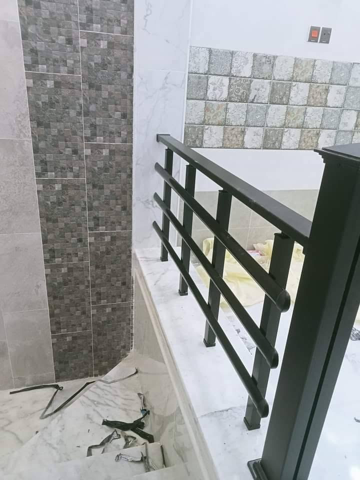جانب من أعمال الألمنيوم معمل المنيوم الموسوي للديكور للتواصل ***********
وات ساب ***********
