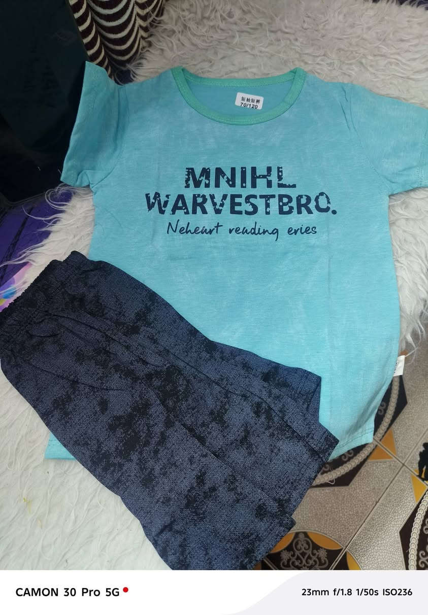 تخفيضات تخفيضات تخفيضات للعيد
تراكات ولادي وبناتي
الخامة قطني شرط
ولادي يلبس من عمر سنه الى عمر ثمانية سنوات

اما البناتي بلبس من عمر ٣سنوات الى عمر عشر سنوات

3 قطع ب10

للحجز مراسلة صفحة 
او  واتساب على الرقم
***********
