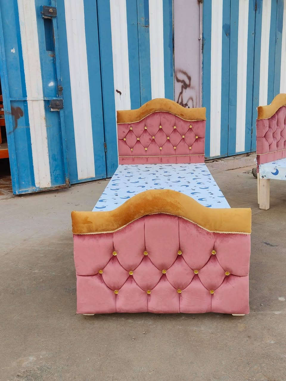 معرض الأمير للاثاث المنزلي


**إذا كنت صاحب هذا الإعلان وتريد حذفه لأي سبب، رجاءا أرسل رسالة إلى الدعم الفني**