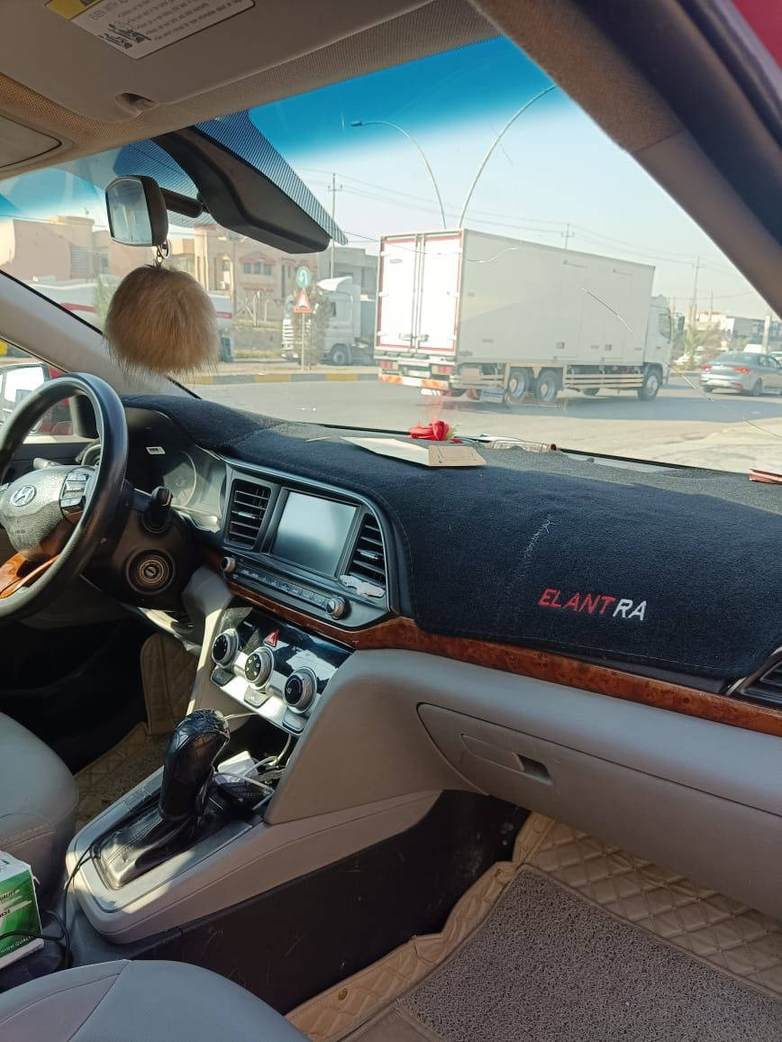 للبيع النترا لون احمر موديل ٢٠١٩ وارد امريكي محرك ٢٠٠٠كير ايتي ..بونيد مبدل السيارة باسمي نينوى مشروع وطني السعر بالاتصال ....***********
