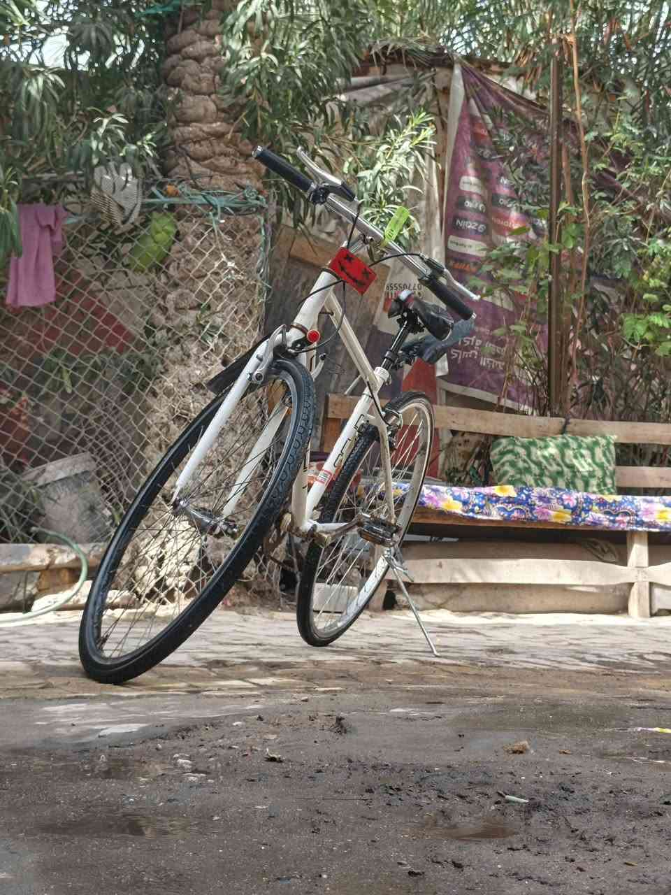 سلم عليكم بيسكل لبيع كمل بدال 7نمر عكرب جديد رنك  28لعنوان بصراه أبو لخصيب استفسار ***********
