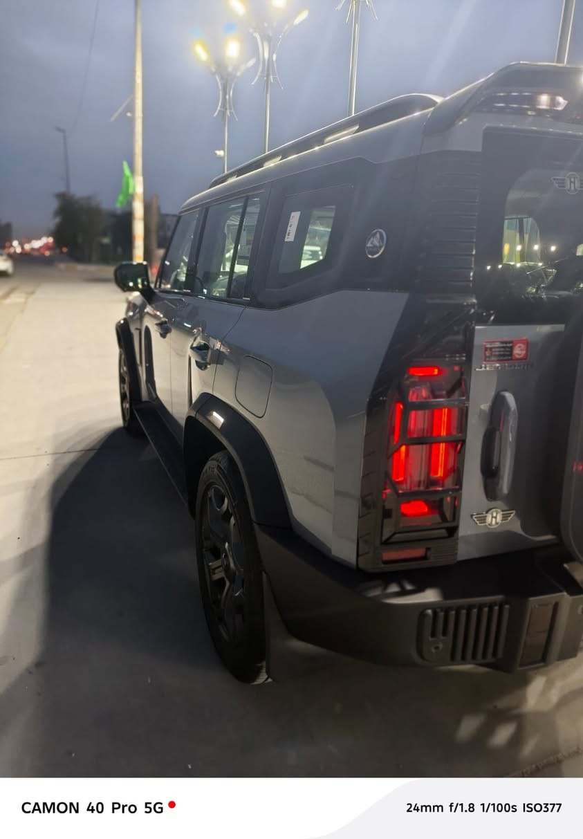 (بسم الله الرحمن الرحيم)

جيتور T2 🔥 موديل 2026 🔥 لكجري بلاس 👍

فول مواصفات 1/1 💯 :

#داخل زيتوني احزمة زيتوني  💚🧡

#كير 8 سرعات 

#كشنات مساج 

1- بنوراما 🕳️

2- بصمة 🔐

3- كشنات تدفئة تبريد 🔥❄️

4- كامرات 540 درجة 👀

5- شاشة تفاعلية على الصوت 🖥️🔊

6- فور ويل 🎮

7-انارة LED محيطية 💡

8- تحديد مسار 🚇

9- توقف تلقائي للصدمات 🚄

10- سستم سماعات منن SONY

11- كير كرستال 🎡

13- كرسي مساج 🫆

14- باب الصندوق شفط 🦾

وباقي كثير من المواصفات 

#الون : سمنتي 🔥🔥

حجم المحرك : 2.000 تيربو ✅

السيارة زيرو  ✅

السيارة #ضمان 10 سنوات من شركة هارلم 👌 ✅

مرقم بغداد ✅

#السعر اتصال                                   #ارخص اسعار يمنة 🔥

للاستفسار الاتصال على الرقم 

***********

#مسلم الخفاجي 

بغداد/ شارع خير الله
