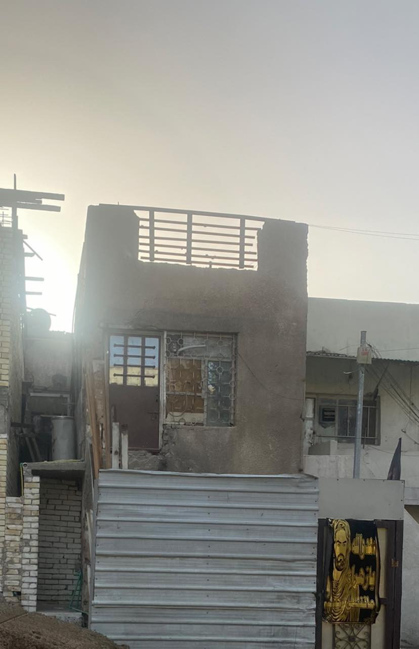 سلام عليكم من رخصت الادمن المحترم نصف قطعة للبيع 60 متر وجهة 5ونزال 12
(تفليش )
بغداد الجديدة قرب جامع العباس شارع الكنيسة 
الاستفسار الاتصال على الرقم 
***********
