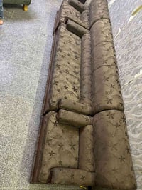 8 مقاعد للبيع مناسب جدا   ‭0778 236 2283‬