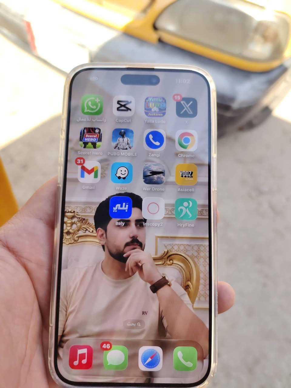 ايفون 15 برو ماكس ذاكرة 256 بطارية 85 ملحقات كارتون +شاحنه + سماعات فيس ايدي متوقف فقط السعر 800 وبي مجال بسيط الشراي يدخل خاص مو شراي لا تعبني ولا تعلق ***********
