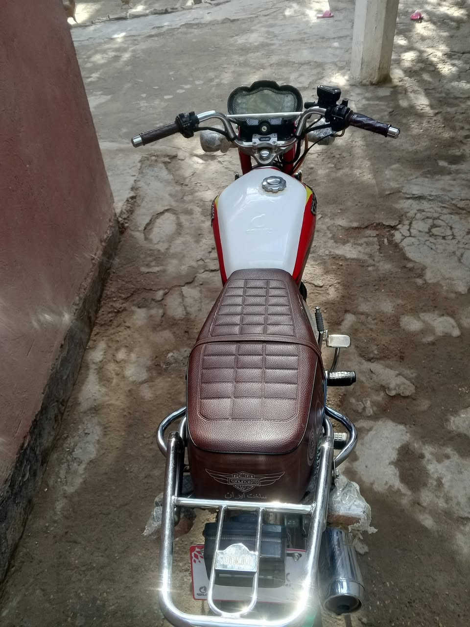 سلام عليكم دراجة للبيع موديل 24 مكفوله كفاله عامه مكان واسط صويرة  ***********
