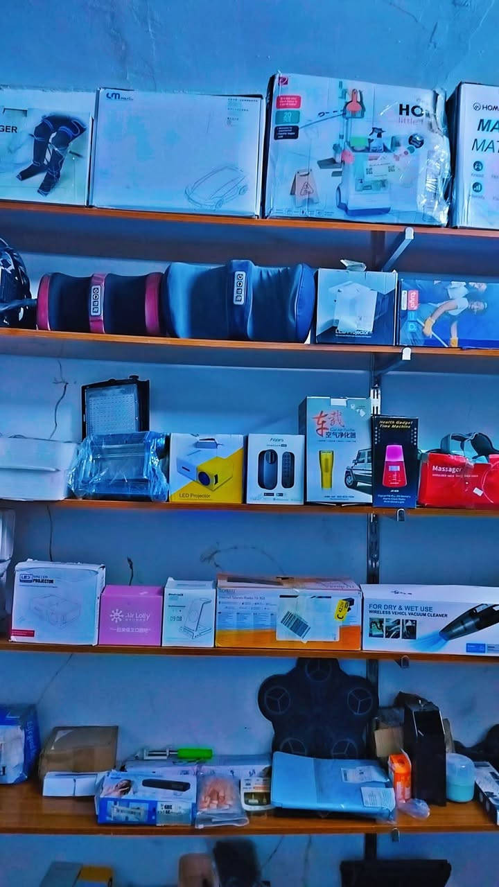 امزون يوسف الدليمي 
العنوان سبع نيسان قرب جامع الفرقان
***********
