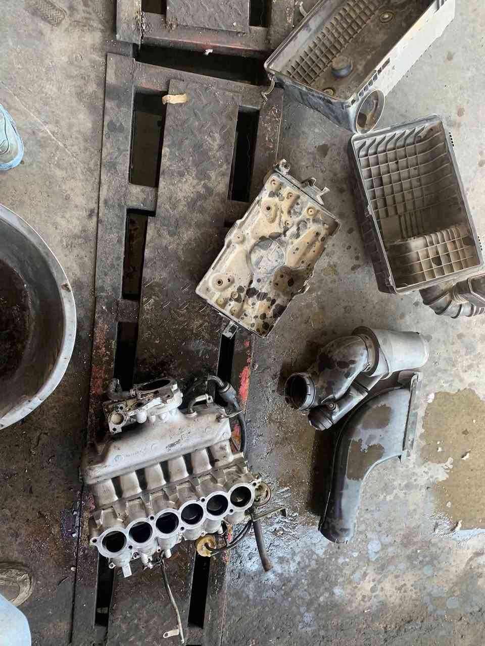 من مجمع حبتور لصيانة الباجيرو سياره الاخ ابو احمد
سيرفز عام بغداد البياع تقاطع درويش مدخل حي التراث مقابل مطعم ضلوع ومندي  

ابوعلي الدراجي

***********

***********

***********

واتساب
