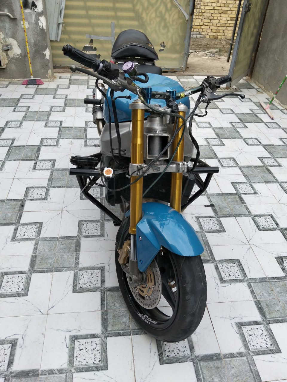 كاوسكي مكينه 600
سعر مليون و800 قفل 
شغاله وتمشي اتكفل سرقه وعشاير 
مكاني ناصريه ناحيه الفضليه 
***********
