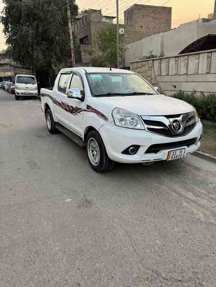 سلام عليكم 
بيكم فتون 2018 صيني 
بيها بارد بلنيد كد شبر وبارد بجاملغ باقي مكفول 
تبريد شغال تخم تاير صدر جديد 
كشنات جلد شاشه جبيره 
هزه جديده و رقم إنكليزي جديد 
سعرها 90بيها مجال بسيط 
*********** 
مكاني بغداد الدوره
