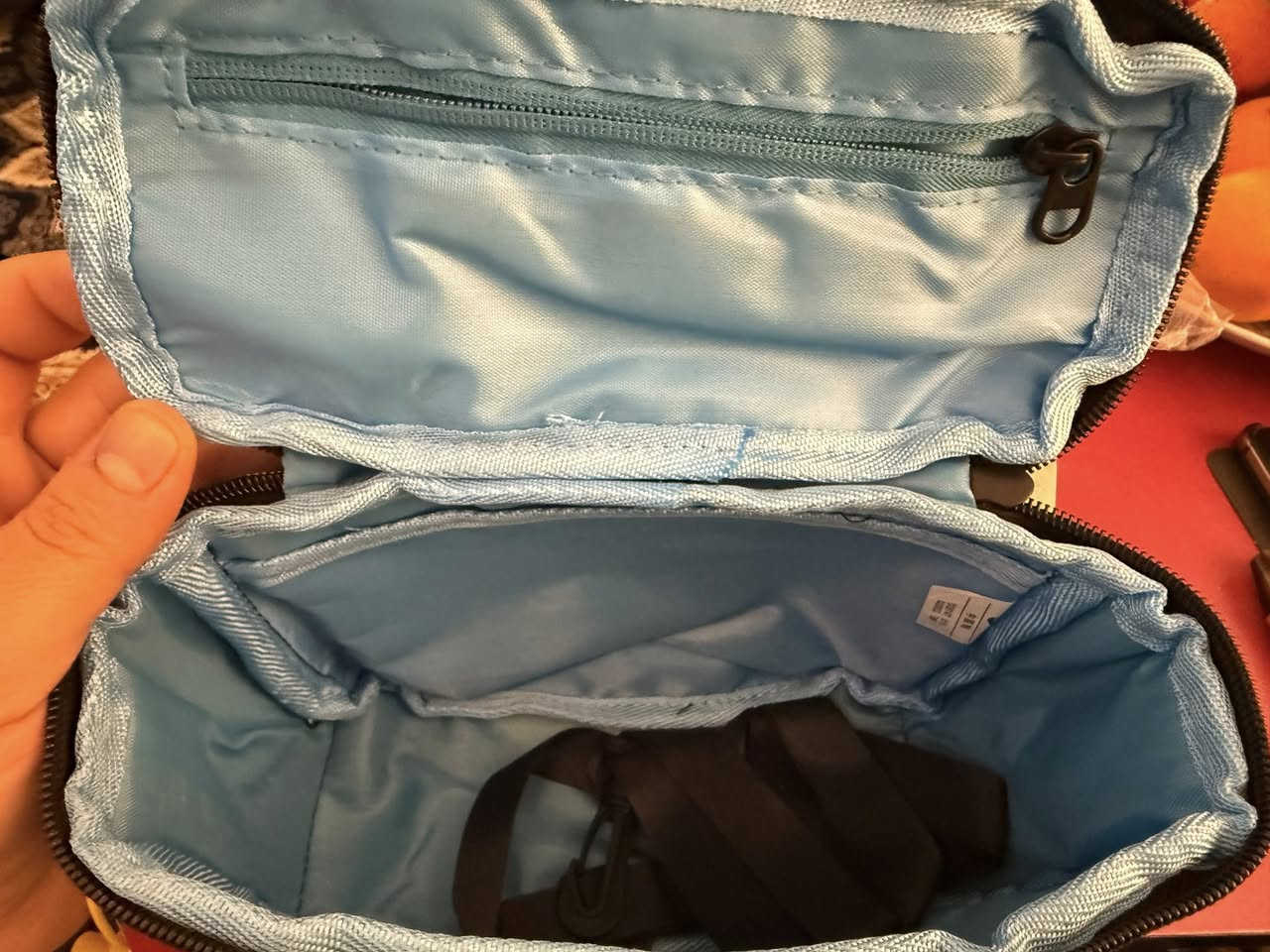 السلام عليكم
جنطة نايكي
جديد
القطعة ١٥ الف 
قطعتين ٢٨ مع التوصيل
تواصل خاص


**إذا كنت صاحب هذا الإعلان وتريد حذفه لأي سبب، رجاءا أرسل رسالة إلى الدعم الفني**