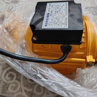 مكنسة كهربائيه للبيع بيه غسل بس عاطل بس سحب شغال نضيفه شرط الفحص السعر...