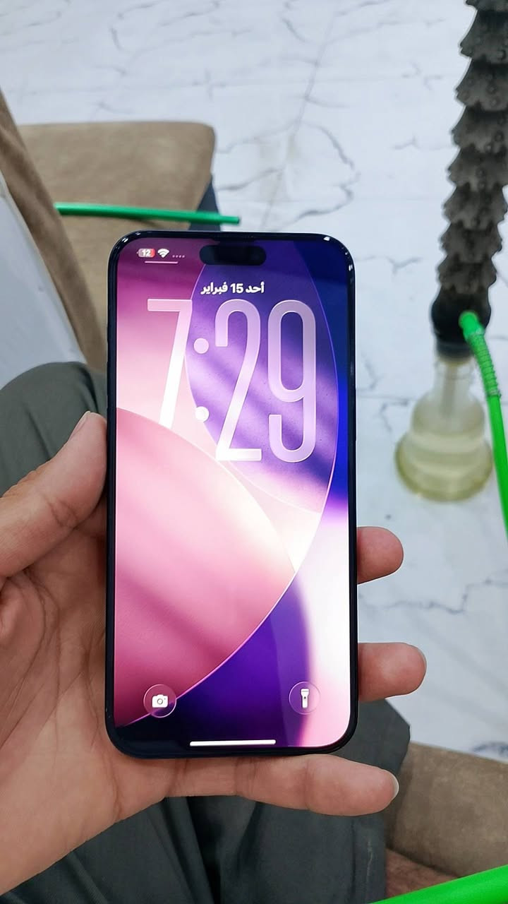 السلام عليكم 
ايفون 15 برو ماكس 
ذاكره 256
بطاريه تقره 90 بس هيه الاصليه 94 لان الجساز متحدث مرتين و هسه عله اخر تحديث 
______
الجهاز ما مبدل بي اي قطعه انه اول مستخدم للجهاز + بي منفذ شريحه + ملحقات الاصليه 
______
العنوان البصره شط العرب 
______ 
السعر مليون و ميه  
التواصل فقط على هاذ الرقم بي واتساب ***********
