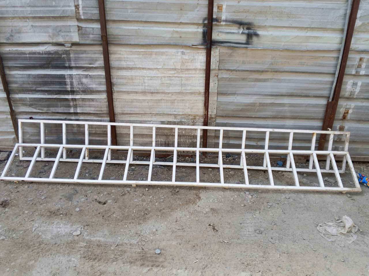 لبيع بنيد وحافضات مال صفاح فحل ينشدن بلمحجر سعرهن ٥٠
ولبنيد ب٤٥ بغداد مدينت الصدر 

***********
