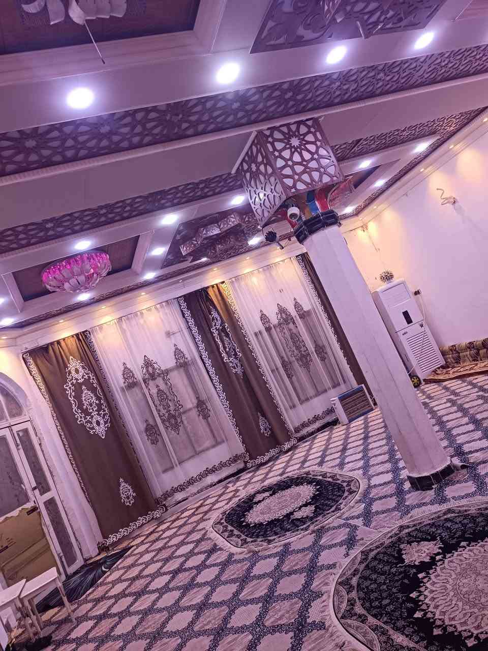 بيت للبيع طابو زراعي بأسم عراقي مساحته 262 يحتوي على مطبخ حار بارد صاله 8في8 يحتوي على 6 غرف عنوان ابو الخصيب حمدان قريب على مركز حمدان سعره 150 بي مجال قليل 
أستفسار وتساب ***********
