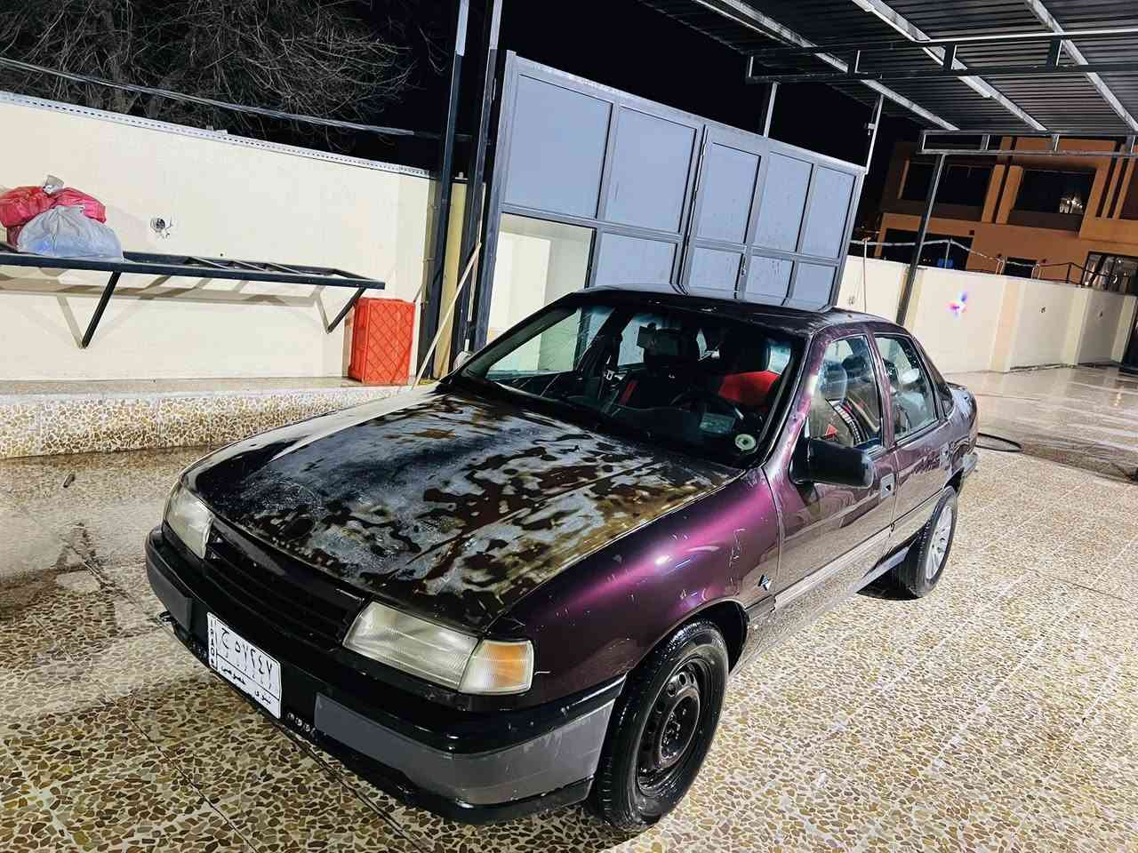 فكترا حجم 18موديل 1991اني الشرعي رقم الماني بيها تقحيل وكصه بل سقف عكال  بسبب تحرير  ومحرك شرط سياره جاهزه مايعوزها شي وايرمنيه شغاله كابون باننزين بيها شرط التحويل  السعر 30وبيها مجال للتواصل عل رقم ***********
