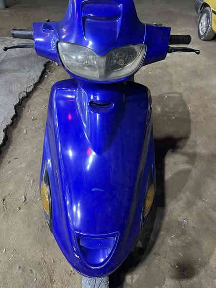 السلام عليكم اخواني دراجة فراشة نظيفة جدا المحرك مكفول والكفر مكفول والكهربائيات فول السعر 450 الف وبيها مجال للشراي فقط التواصل على الرقم التالي بي واتساب ***********
