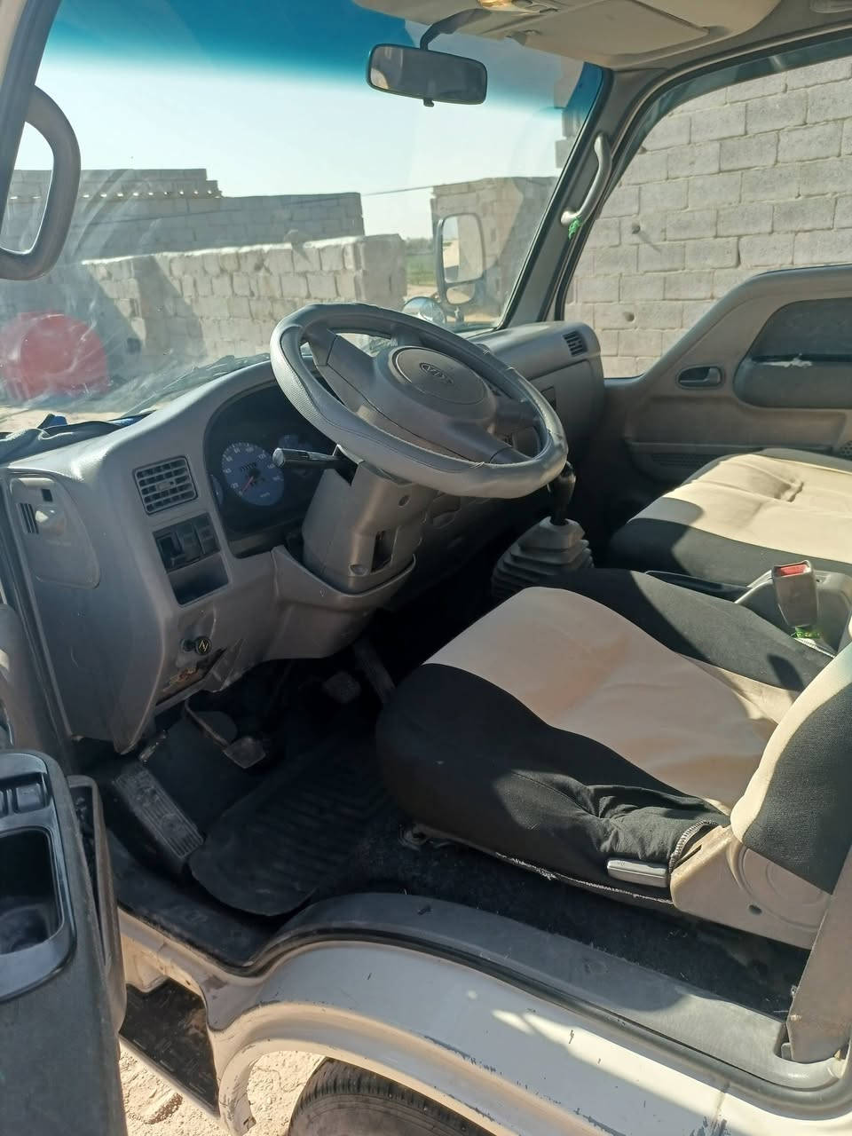 سلام عليكم كياء ام عيون موديل 2002رقم بابل مكفوله اسياره كيرومحرك وكسن وحداديه كرهبايات كوله جاهز اسعر 87وبيها مجال ***********اتصل
