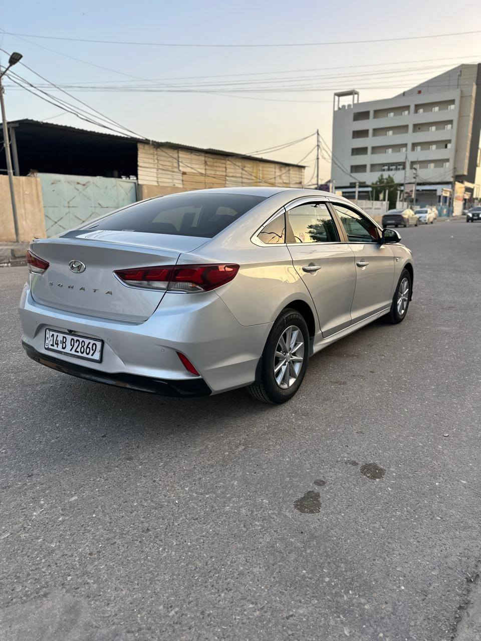 سوناتا موديل 2022 وراد كوري رقم بصره الجديد وسنويه جديده تحويل اصل محرك 2000 دوش
ماشيه 83 الف حقيقي سياره جاهزه من كلشي
للاستفسار اكثر اتصل عل رقم ***********
مكاني بصره
