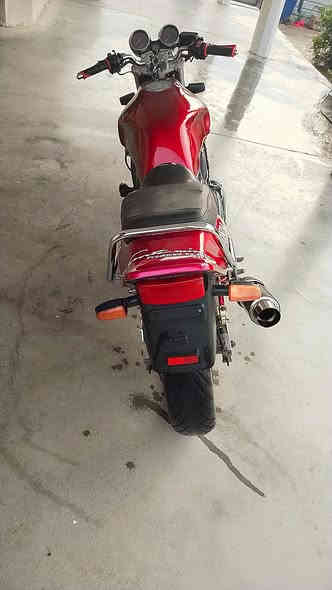 سيبي فور 400 جيل اول 16ولف كامله من كلشي مكفوله مكينه وكير شرط ماممدود عليهه درنفسي مناقصهه شي اوراق كامله اصوليه كمرك مدفوع دراجه خير من الله نكره بكل وقت سعر15وبيهه مجال حك الجيه مكان بغداد الطارميه مامتواجد عل ماسنجر واتساب موجود ***********
