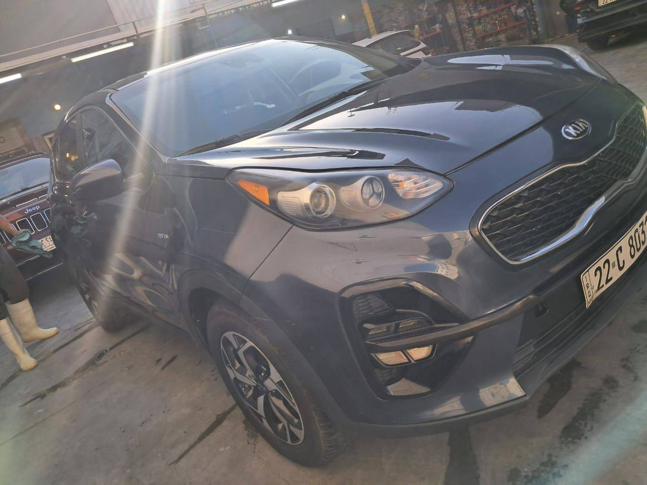 السلام عليكم
سبورتج 2021 
ماشية ٤٠ الف ميل
جاملغ مبدل بلادي فقط صبغ جزء من البنيد سيارة جديدة جدآ والحمدلله
بدون ايرباك
فور ويل
رادار امامي
مانع انزلاق
كشافات
تخم تاير 
وباتري جديد 
تحويل او وكالة سنوية ٢٠٢٨
السعر ١٦٥ بيها مجال
مكاني بغداد ***********
