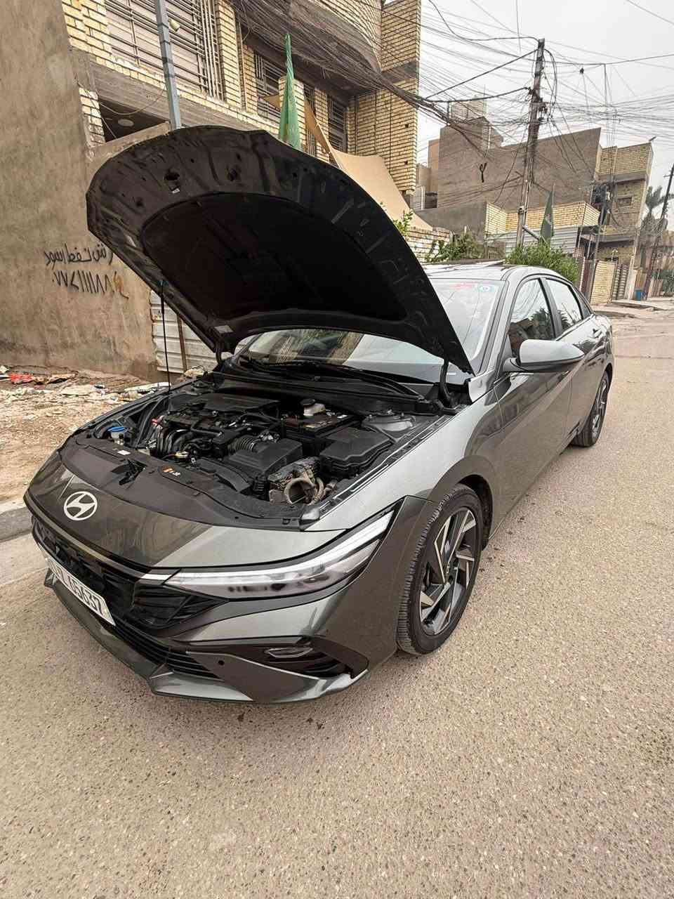 السلام عليكم عندي النتره  2024 
فول موصفات لخير 
رقم بغداد الدولي جديد سنويه وأرقام وهزه كله جديد تحويل ثاني يوم سياره جديده ومابيها اي نقص ماشيه 18mi
فقط محرك ٢٠٠٠ حادثها 
فقط بارد بل بنيد وجاملغ خلفي 
الباقي مكفول 
بصمه 
تشغيل عن بعد 
فتحه 
مواصفاتها 
شاشه متصله 
كامره 
كشنات هيتر 
سبورت 3انظمه قياده
ويل كب 
كروز سرعه 
تحكمات فول 
حاكيه بلوتوث 
تبريد ثلاج 
تخم تاير 
حداديه نضيفه 
سياره نضيفه مال بيت  وجاهزه 
مكان السياره بغداد 
عارضها ب 157وبيها مجال للشراي 
وهذا رقمي 
‏*********** بغداد, العراق
