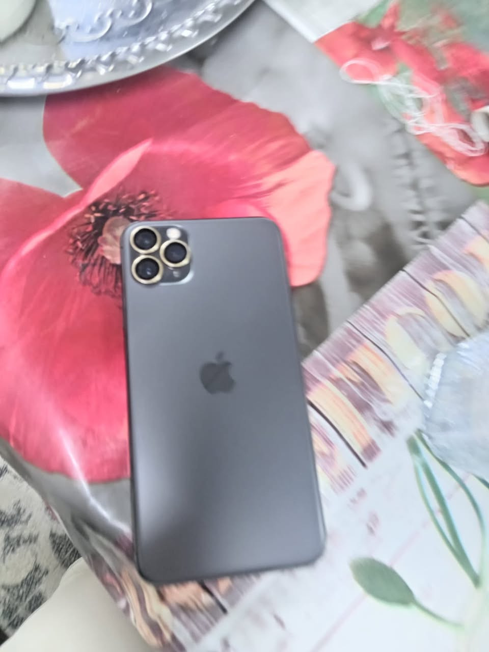 سلام عليكم شباب عندي iPhone 11 Pro ماكس زيتوني نظيف حيل نظيف مبدل شاشة وبطارية اصلية ذاكرة ٢٥٦ ‏Face ID شغال كاميرات تطبع الراس وبيع  مكاني الأيمن


**إذا كنت صاحب هذا الإعلان وتريد حذفه لأي سبب، رجاءا أرسل رسالة إلى الدعم الفني**