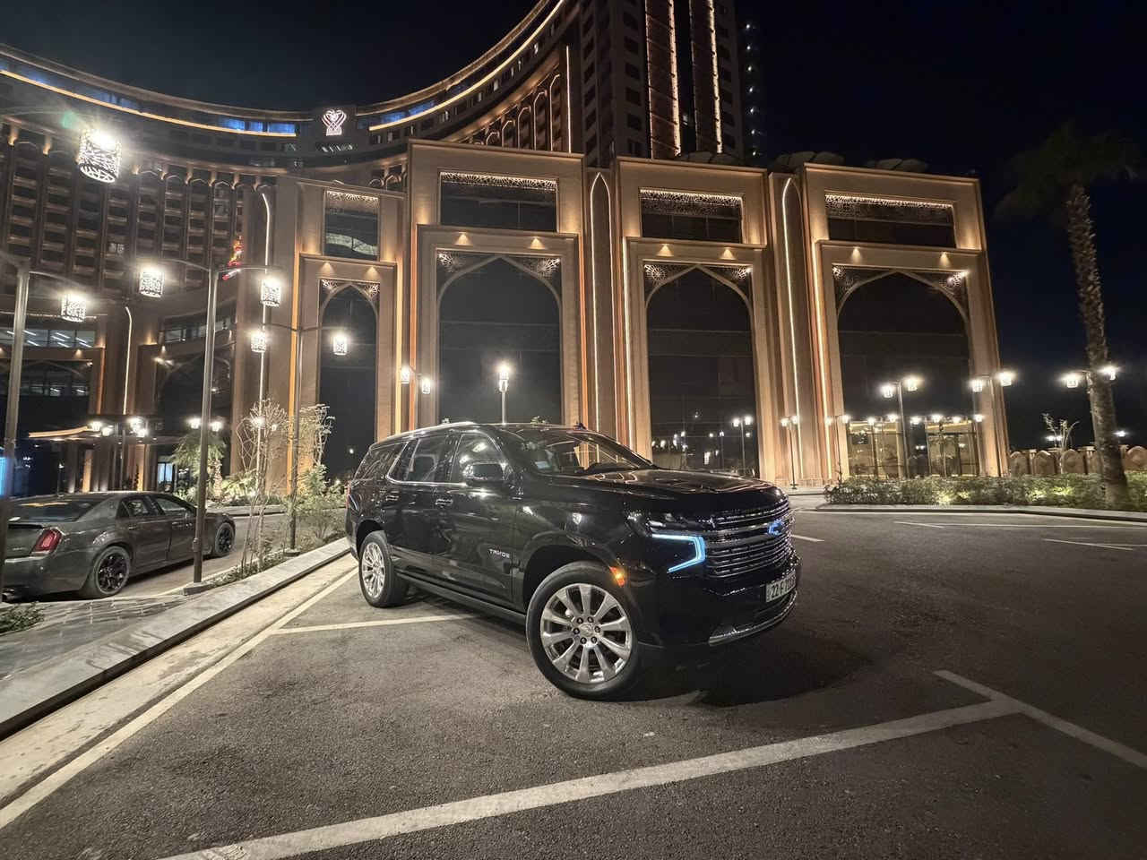 السلام عليكم 
تاهو برايمير موديل 2023
رقم بغداد هزه سنويه فحص جديد  
فول جكات  . ٥ كاميرات . داتا شو . دوس كهرباء . اعلى فئة 
ماشية 58,000 الف 
ضمان شركة المنصور بعدها بلضمان السيارة 
السياره كفالة عامة عدا ٣ رصعات مسحوبه pdr 
السعر ٥٧٥$ 
*********** 
مكاني بغداد الدورة
