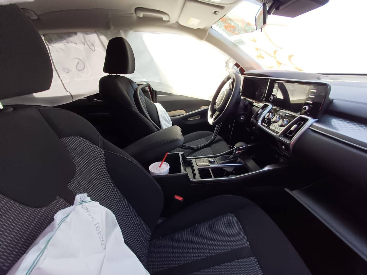 السلام عليكم
سورينتو موديل 2023 وارد امريكي كندا الضرر مثل ما موضح بالصور المحرك 2500 ..4 سلندر مواصفات معروفة حساسات ورادارات كاميرا خلفية محدد سرعة ومسار واي فاي بلوتوث كاربلي وشغلات هواي بعد وضررها جدا بسيط ولون كلش حلو مميز رقم بغداد ماشي 46 الف سيارة كاملة ومرتبة 
السعر 260


**إذا كنت صاحب هذا الإعلان وتريد حذفه لأي سبب، رجاءا أرسل رسالة إلى الدعم الفني**