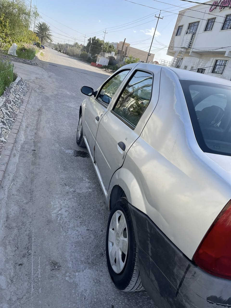 السلام عليكم رينو لو كان (2012) بسمي بيه جاملغ مبدل ومصبوغ وبيه طخه بالجنطه لاتصال على الرقم (***********)غير متواجد على التواصل لاجتماعي
