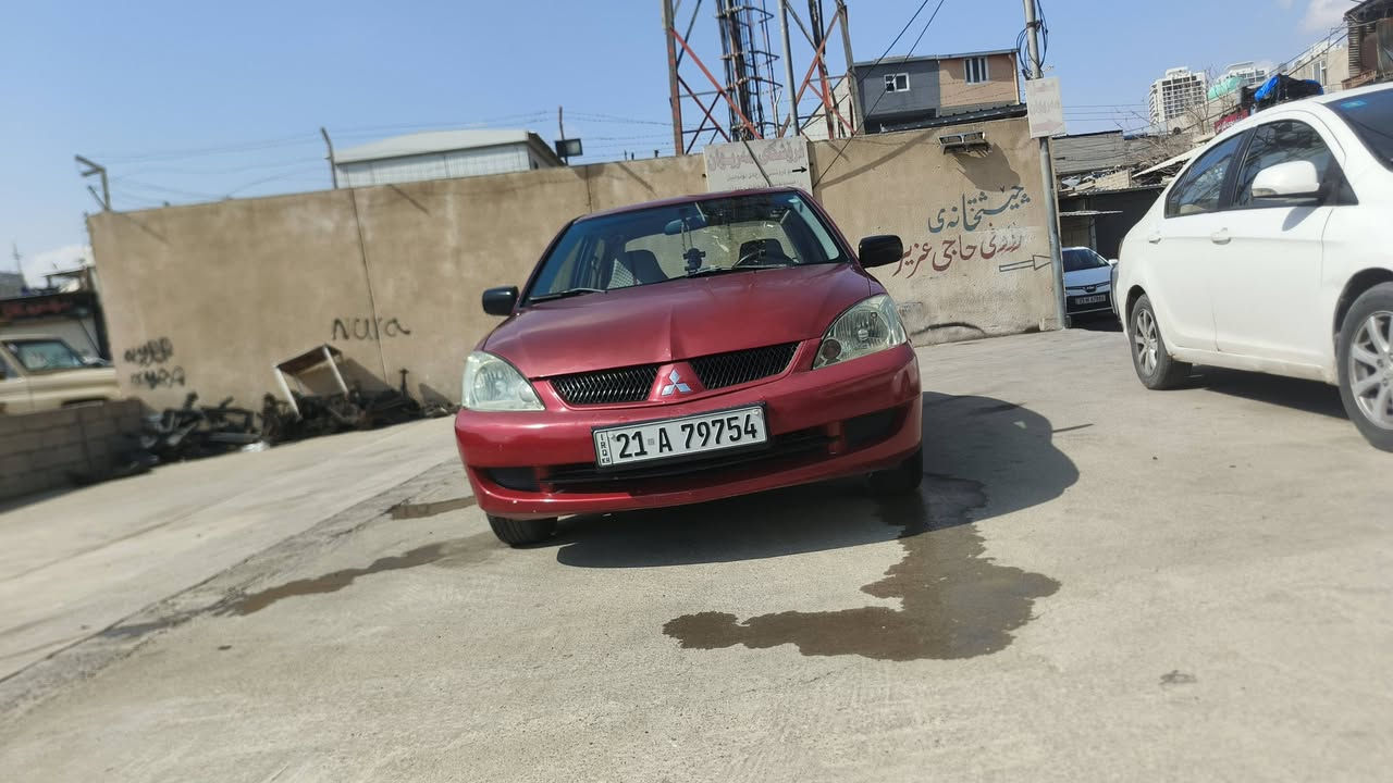 السلام عليكم ورحمة الله
لانسر ٢٠٠٨ تبريد تدفئة تخم تاير مكينه ١٥٠٠
كير أوتوماتيك بيها بارد جاملغ أمامي وشويه من الباب 
رقم السليمانية جديد هزه وسنويه جديد المكان السليمانية 
السعر ٧٧وبيها مجال تحويل مباشر... 
للتواصل.. 
‏‪***********‬‏
