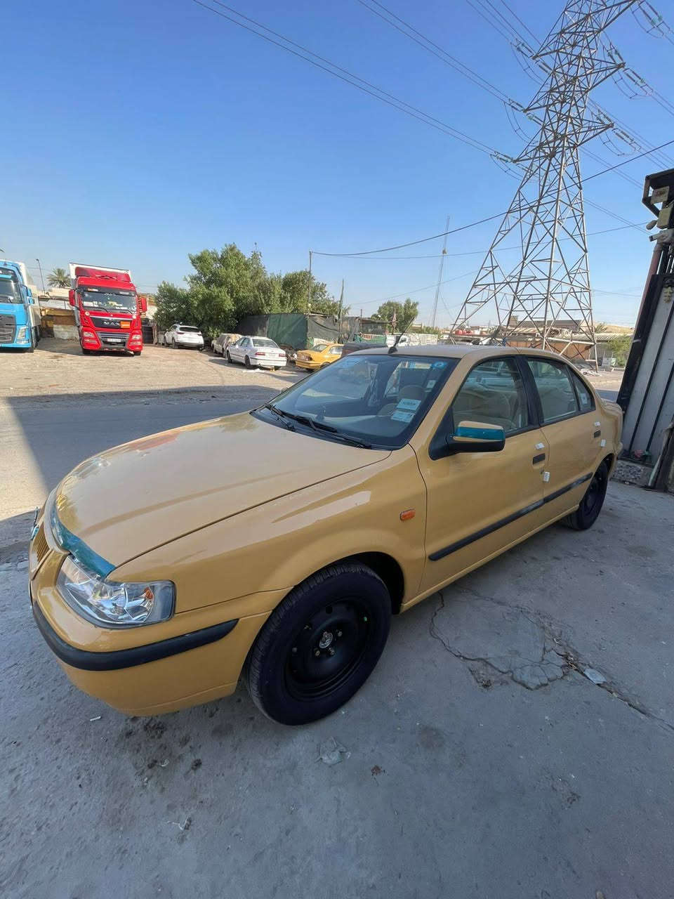 سلام عليكم سمند موديل 11 جاهزه مابيها اي نقص مكينه جديده لاتنقيص ولا تبخير تبريد ثلج صدر امامي خلفي جديد العنوان بغداد..... ***********
