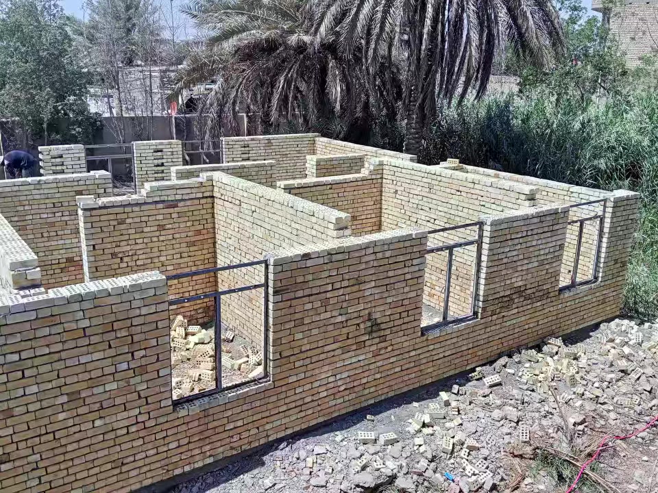 اخوان السلام عليكم ورحمة الله وبركاته خلفه بناء متفرغ حاليآ والشغل عداله ونضافه ودقه عاليه بلعمل اشراف تنفيذ الأتصال بلرقم ***********
