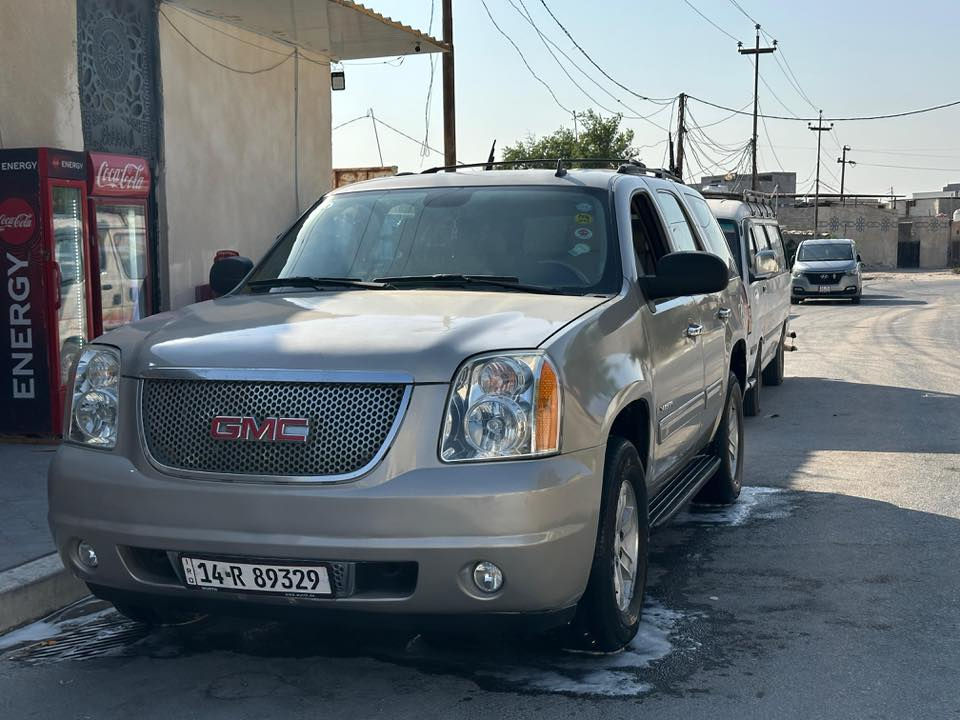 للبيع يوكن 2009 وارد امريكي بيها مكانات صبغ ابيع حزام رقم بصره تحويل ثاني يوم مكينه وكير خير من الله حداديه نص عمر تبريد شغال3قطع دواخل نضيفه كهربائيات كله شغاله سعر 175 وبيه مجال رقمي ***********
