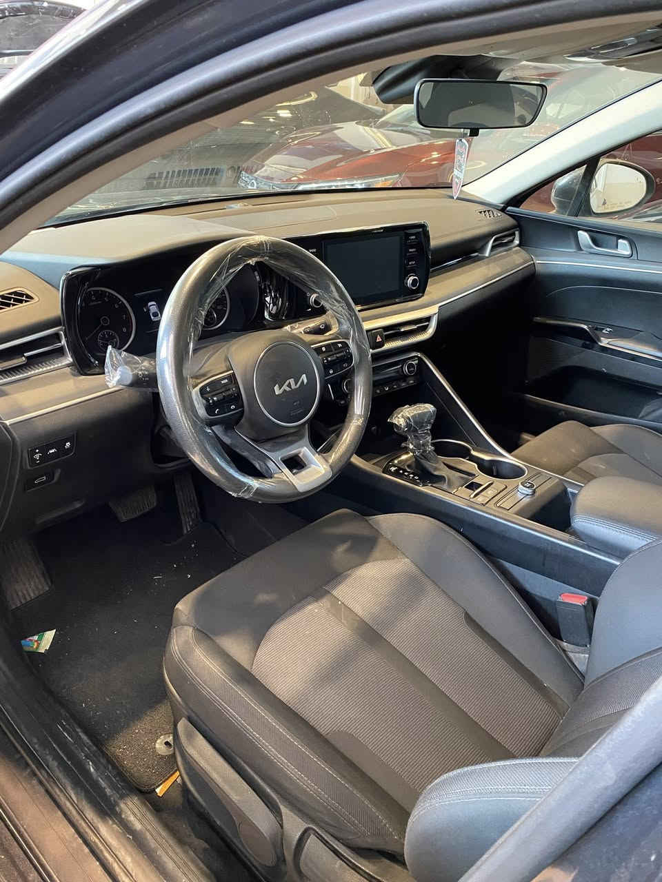 K5موديل 2024                                                               جاملغ امامي صبغ جاملغ خلفي بدون ايرباك 
بدون دواخل ماشي 28000mail
مواصفات LXS
رقم استفسار واتساب 
***********
***********
مكان اربيل
