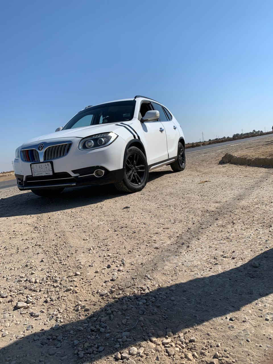 السلام عليكم للبيع 

بريليانس فئة v5 
محرك v4
محرك مكفول 
حدادية جديدة 
بيها صبغ على كد شبر بالتكمة 
زنون عالي 
السعر (76)وبعد بيها مجال تشلع عيوني 
المكان واسط 
للتواصل خاص او اتصال 
***********
